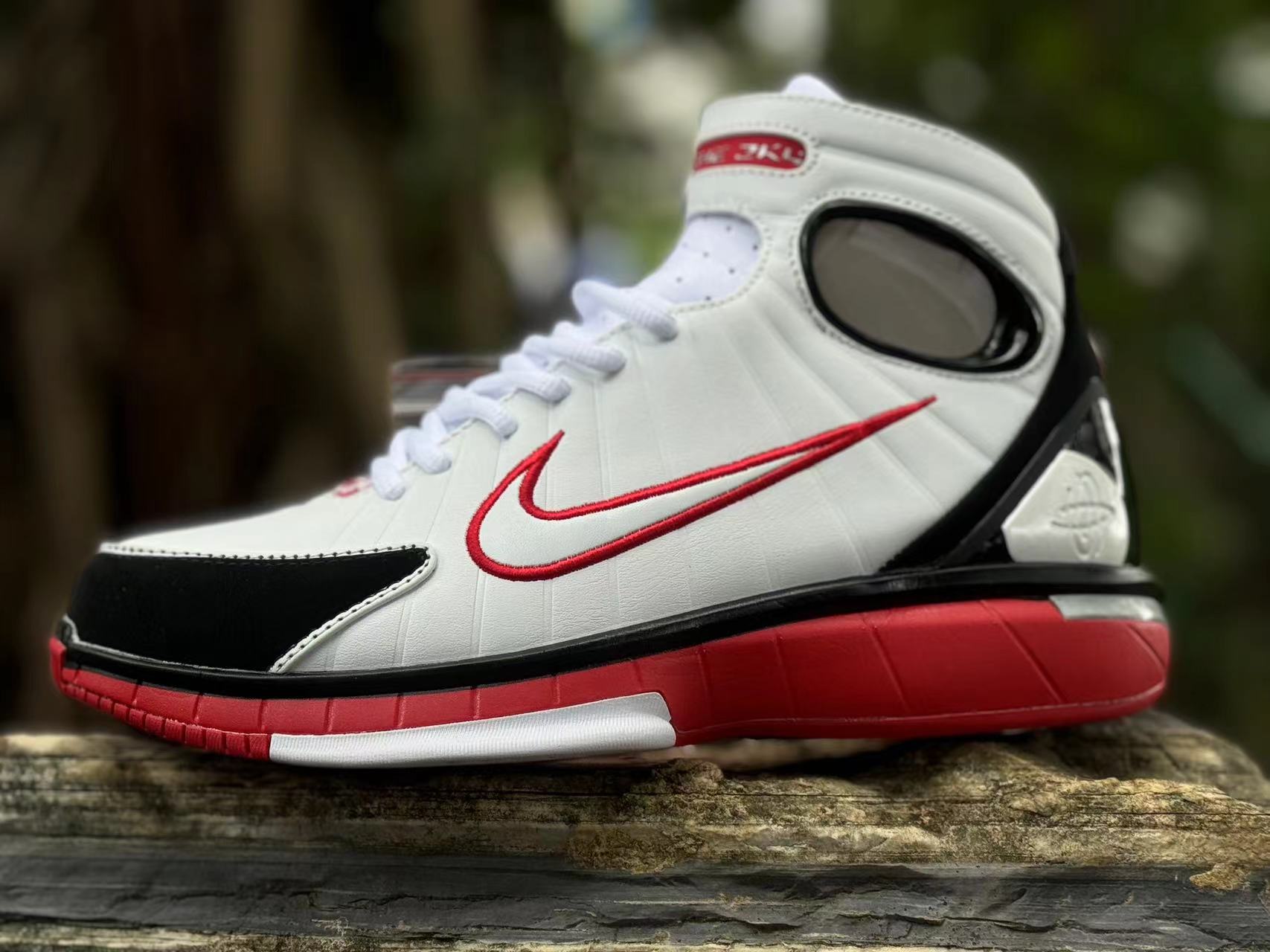 Nike Air Zoom Huarache 2K4 kobe White Black Red